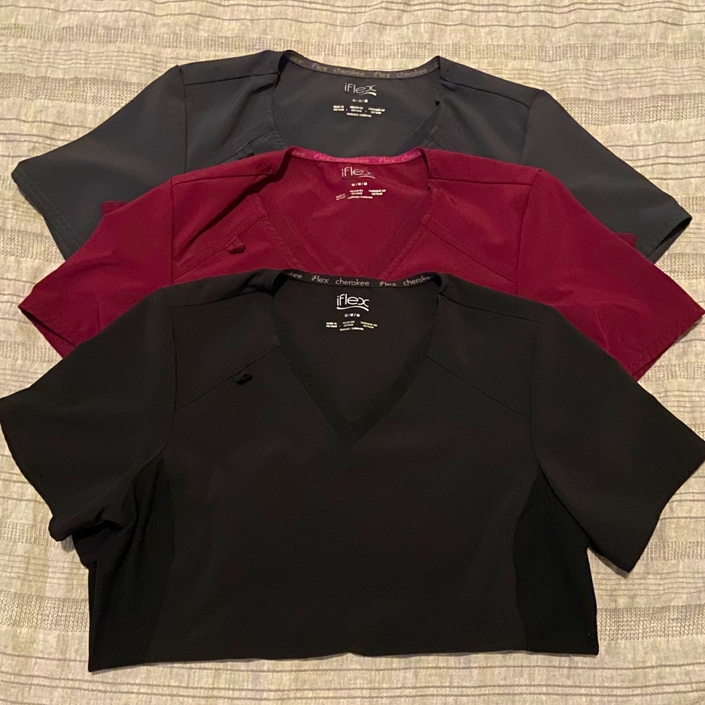 Cherokee iFlex Scrubs Bundle (Medium)
